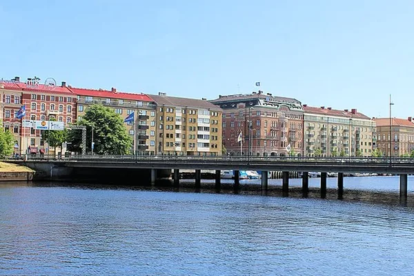 Skrea surfstrand ger karaktär åt den sista sträckan